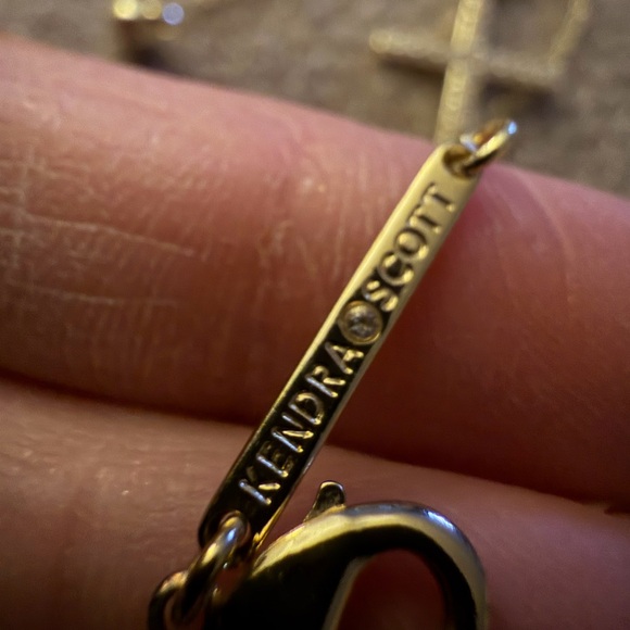 Kendra Scott Gold Necklace with Gold Cross Pendant - Picture 5 of 7